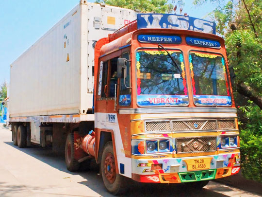 Vibrant Shipping Services
